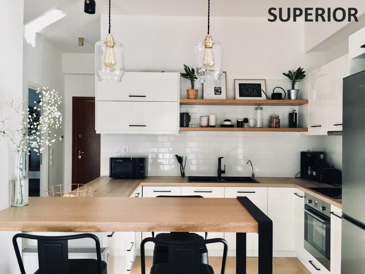 Sunkissed Rooftop Apartments เอเธนส์ ภายนอก รูปภาพ