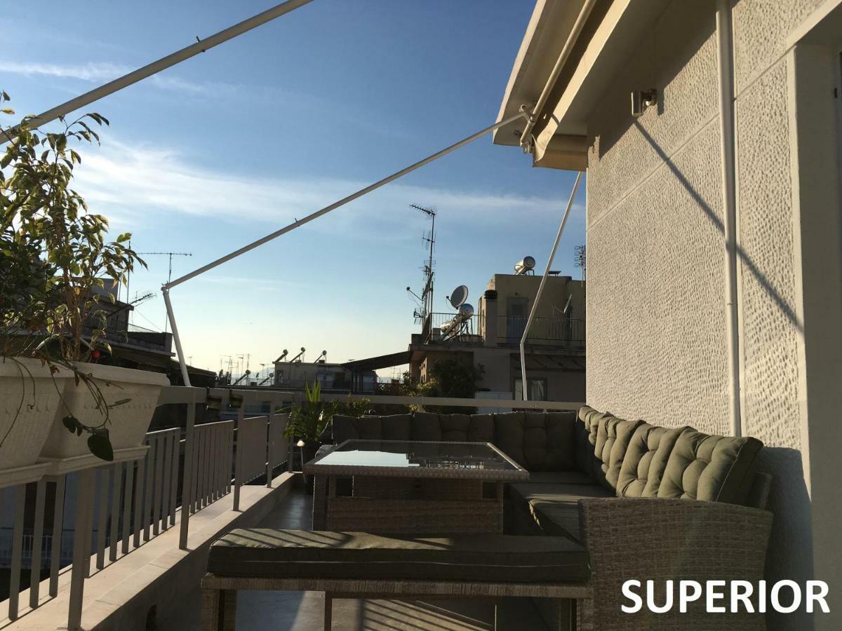 Sunkissed Rooftop Apartments เอเธนส์ ภายนอก รูปภาพ